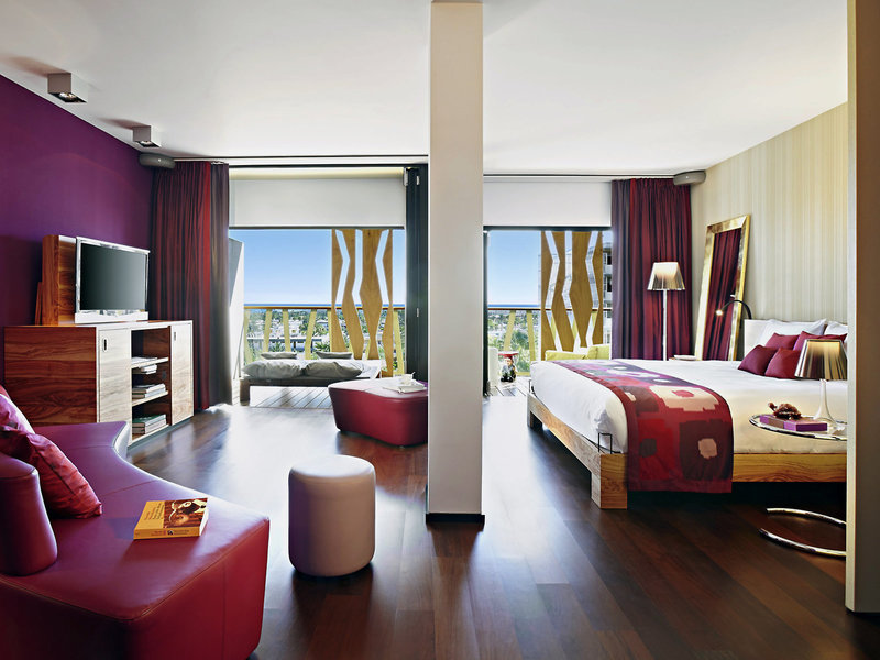 Bohemia Suites & Spa 45