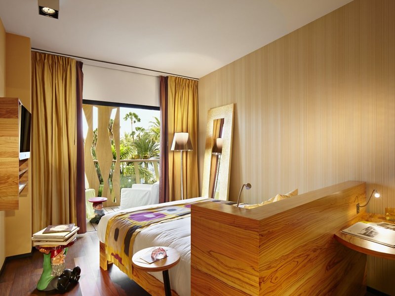 Bohemia Suites & Spa 48