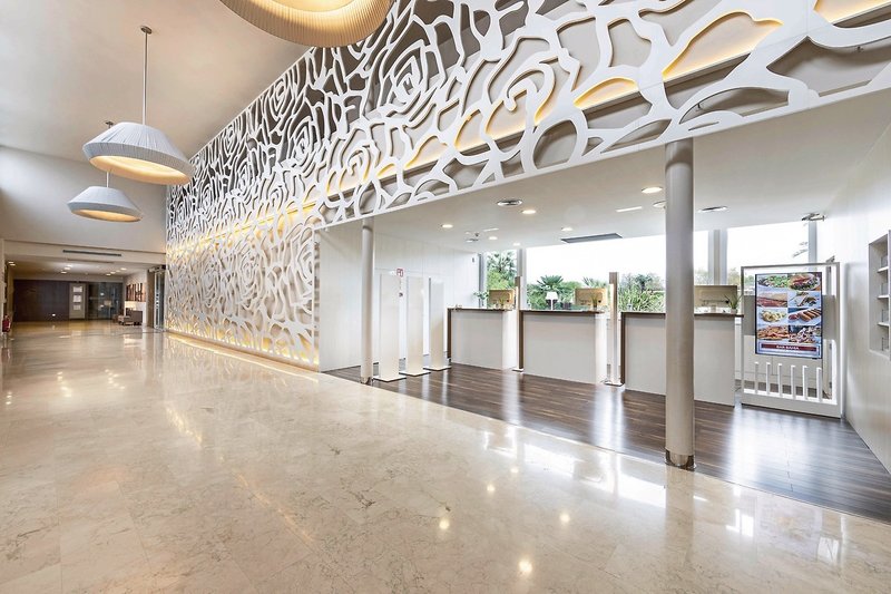 Mediterráneo Park 18