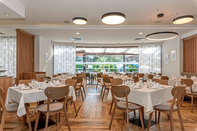 Lion Hotel Sunny Beach 4