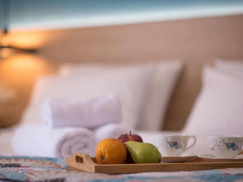 Mythic Summer Hotel  18