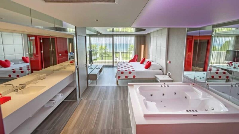 Adam & Eve Hotel 8