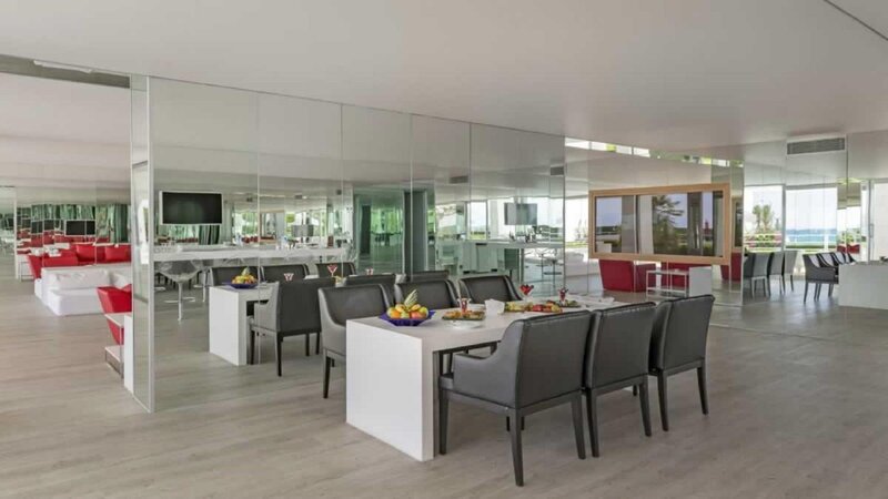 Adam & Eve Hotel 28