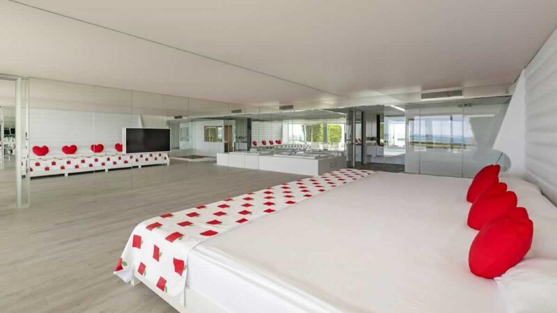 Adam & Eve Hotel 31