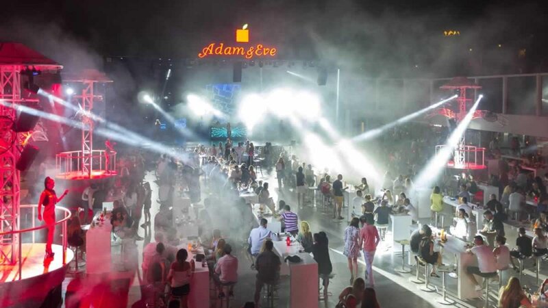 Adam & Eve Hotel 48