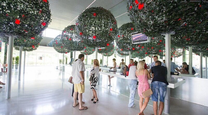 Adam & Eve Hotel 7