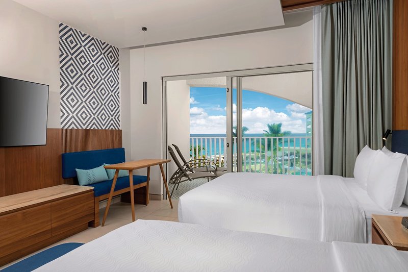 Hilton Cancun Mar Caribe All-Inclusive Resort 9