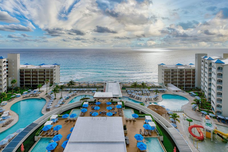 Hilton Cancun Mar Caribe All-Inclusive Resort 3