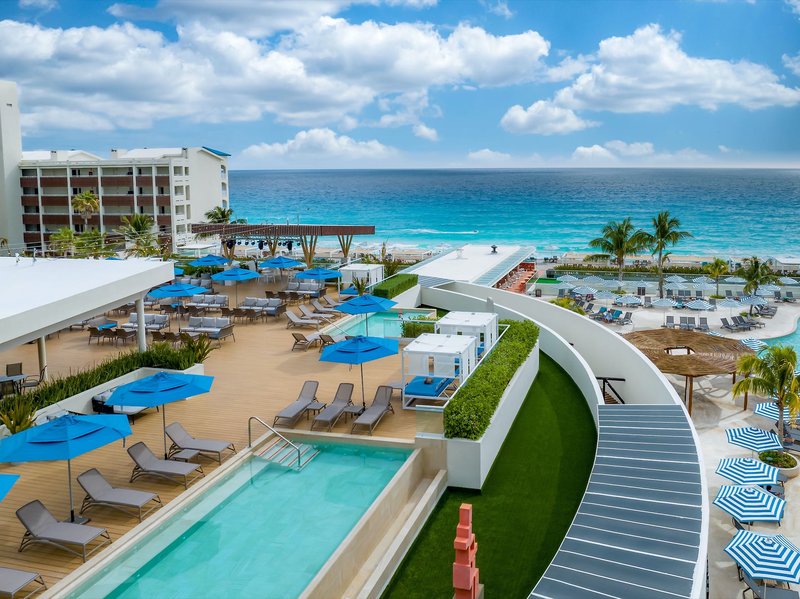 Hilton Cancun Mar Caribe All-Inclusive Resort 4