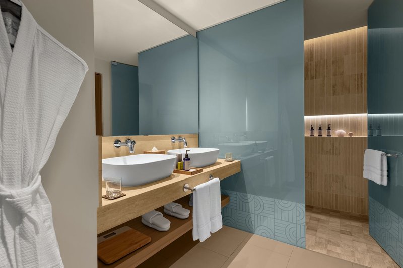 Hilton Cancun Mar Caribe All-Inclusive Resort 11