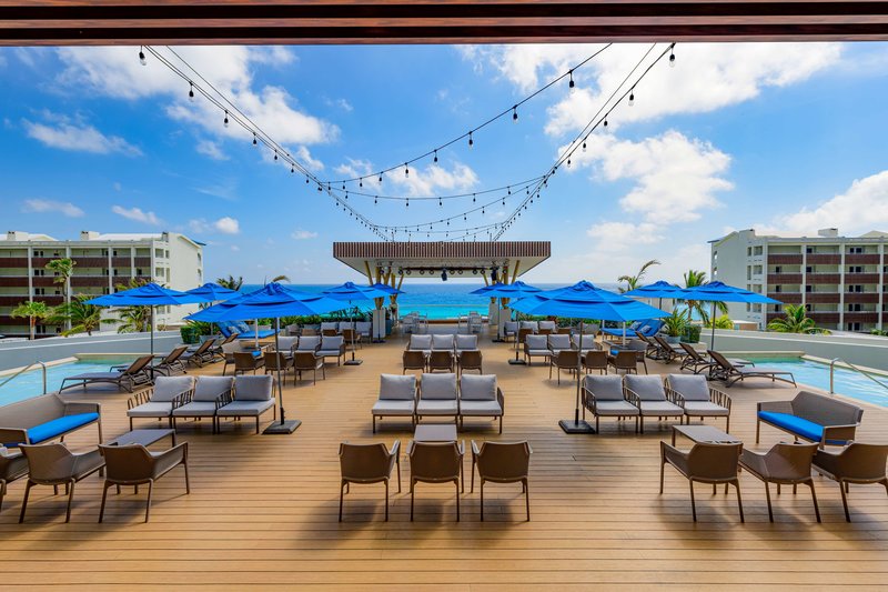 Hilton Cancun Mar Caribe All-Inclusive Resort 19