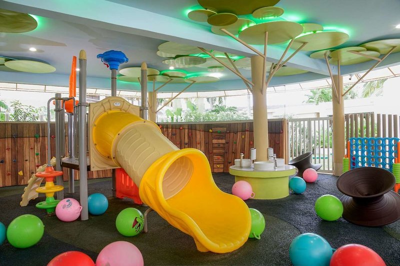 Hilton Cancun Mar Caribe All-Inclusive Resort 44