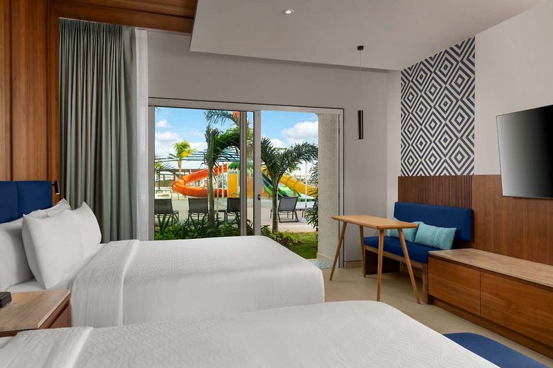 Hilton Cancun Mar Caribe All-Inclusive Resort 59