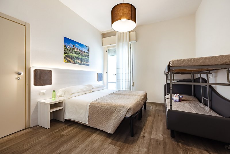 Metropolitan Village 8