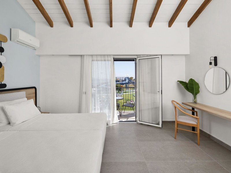 LABRANDA Marine Aquapark Resort 50