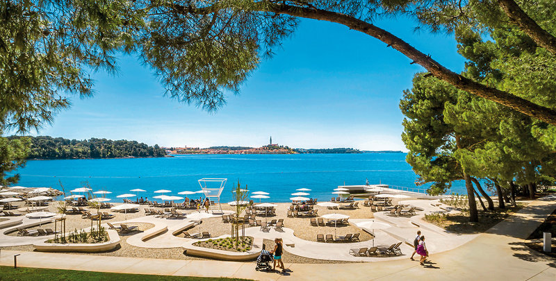 Family Hotel Amarin 8