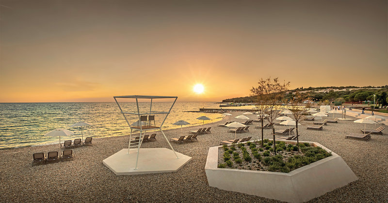 Family Hotel Amarin 10