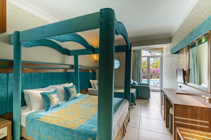 Miarosa Kemer Beach 8