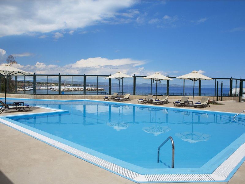 Ramada Attica Riviera 22