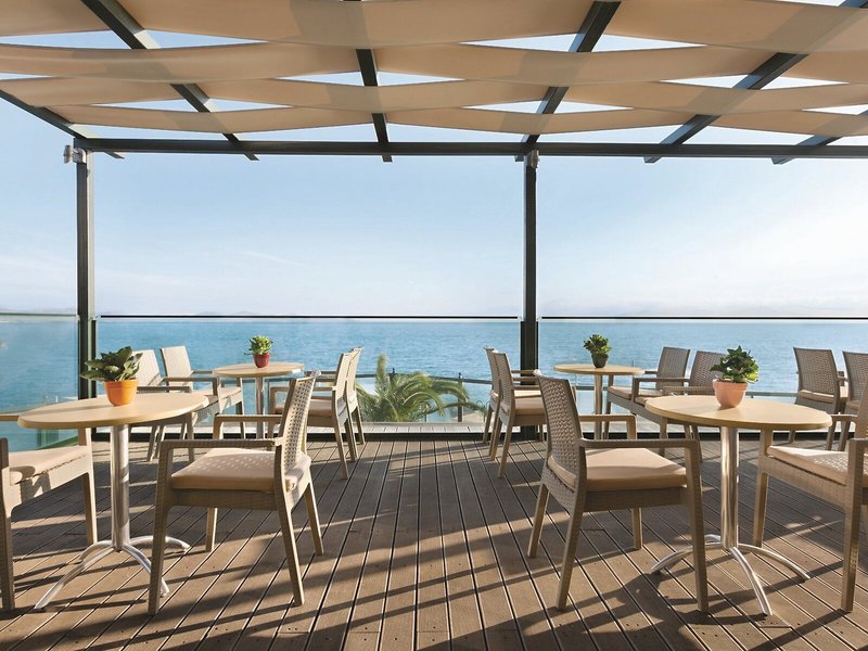 Ramada Attica Riviera 31