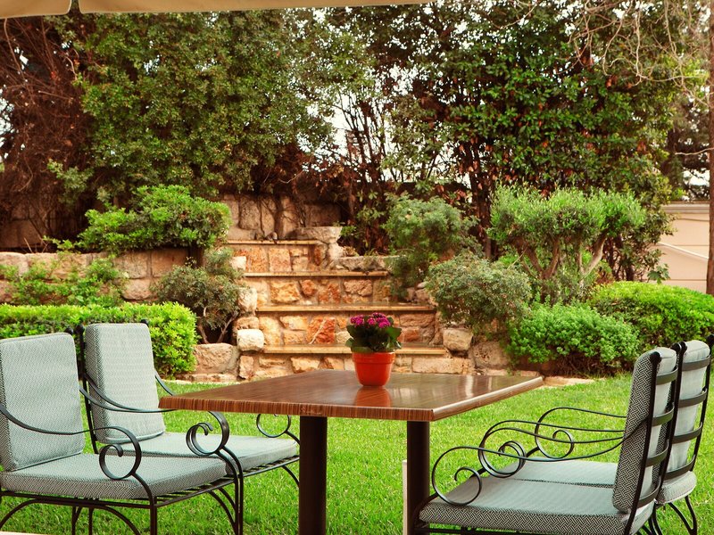 Ramada Attica Riviera 32