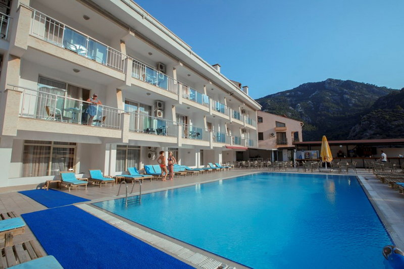 Meric Hotel Turunc 13