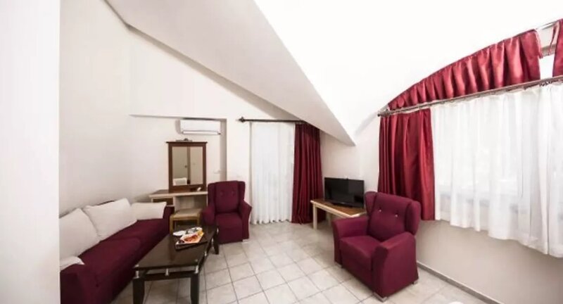 Meric Hotel Turunc 23