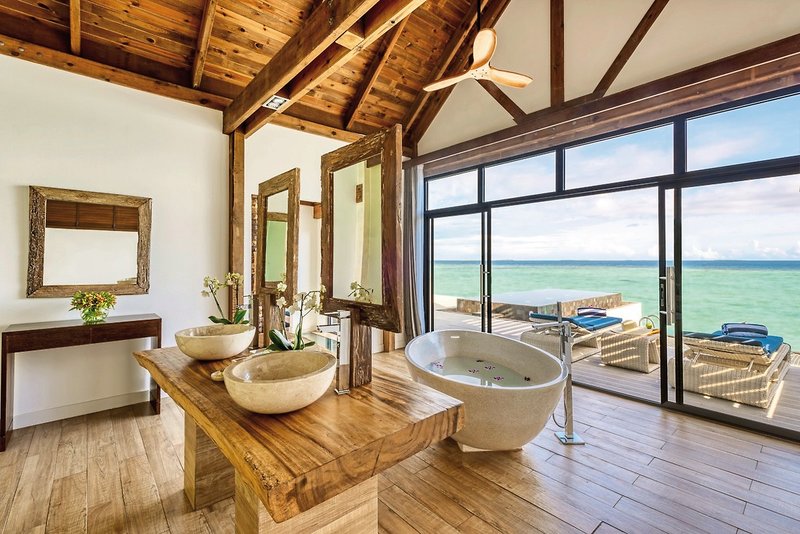 Kuredhivaru Resort and Spa Maldives 9