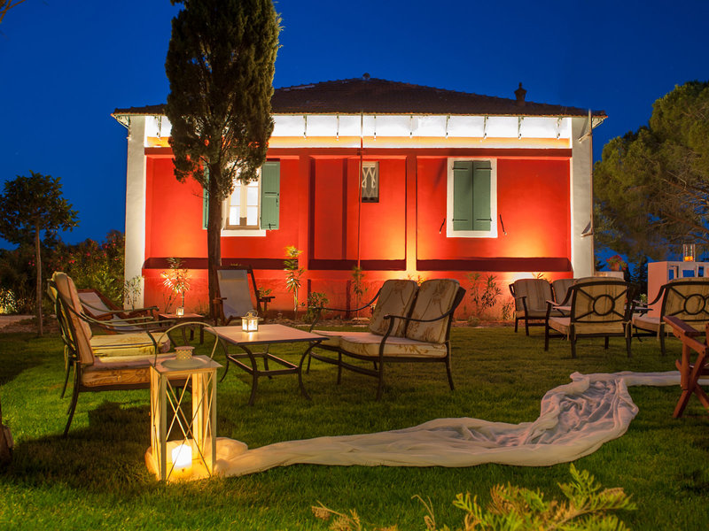 Belvedere Luxury Suites 16