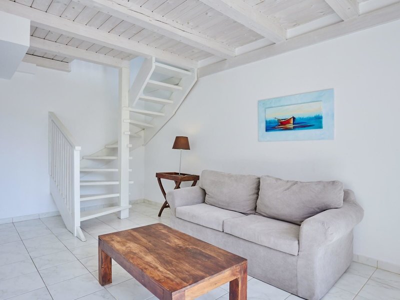 Belvedere Luxury Suites 34