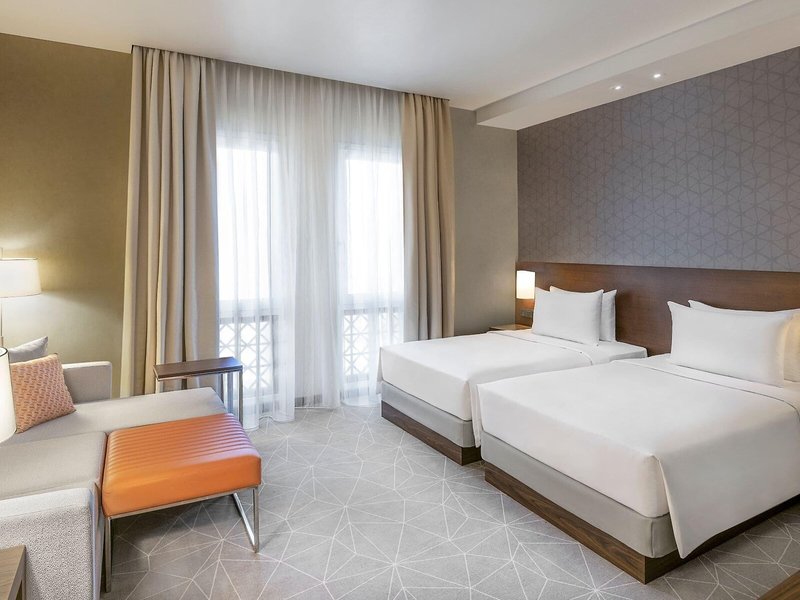 Hyatt Place Dubai Wasl District 18