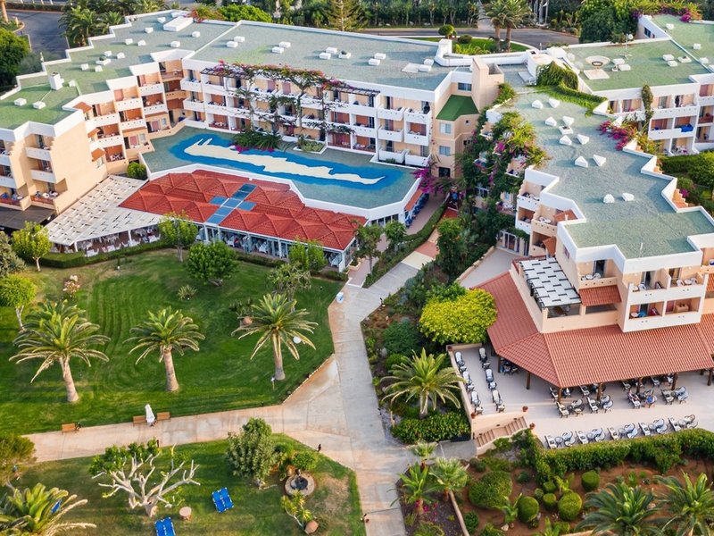 Anissa Beach & Village 2