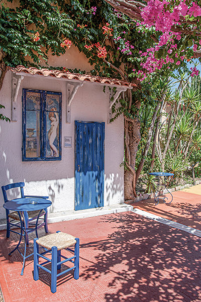 Anissa Beach & Village 9