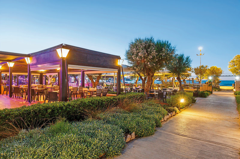 Anissa Beach & Village 19