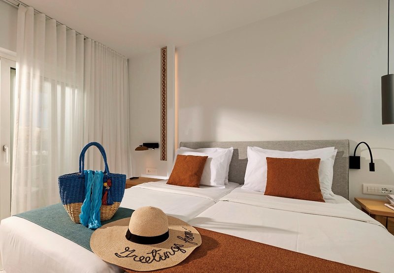 Anissa Beach & Village 20