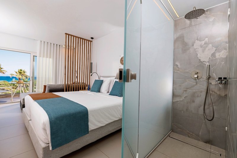 Anissa Beach & Village 28