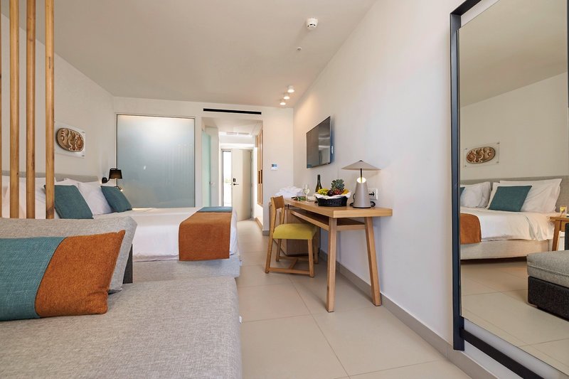 Anissa Beach & Village 30