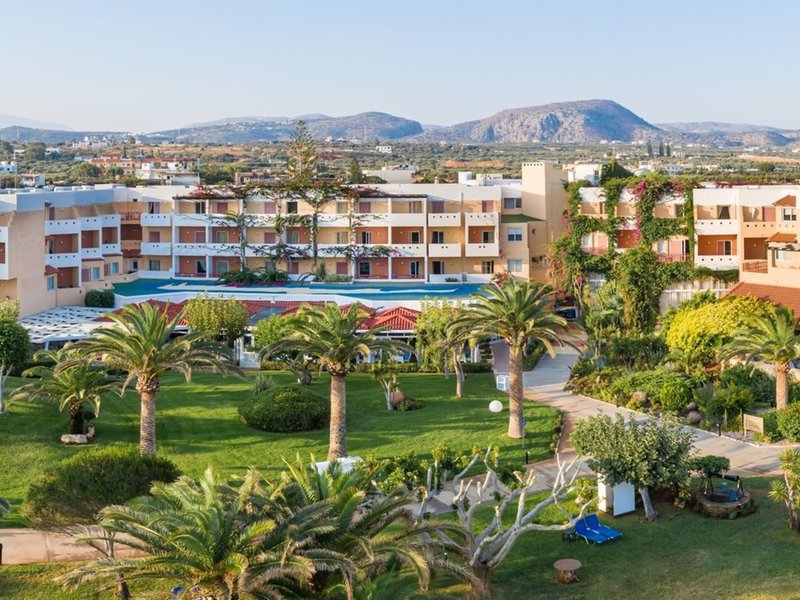 Anissa Beach & Village 1