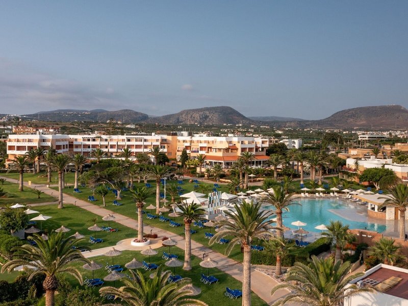 Anissa Beach & Village 4