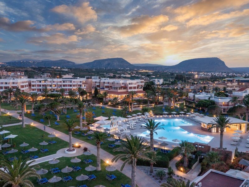 Anissa Beach & Village 5