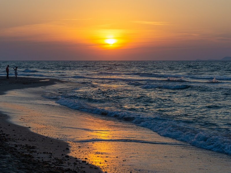 Anissa Beach & Village 8