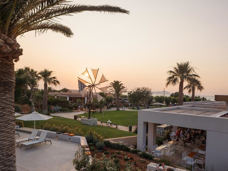 Anissa Beach & Village 21