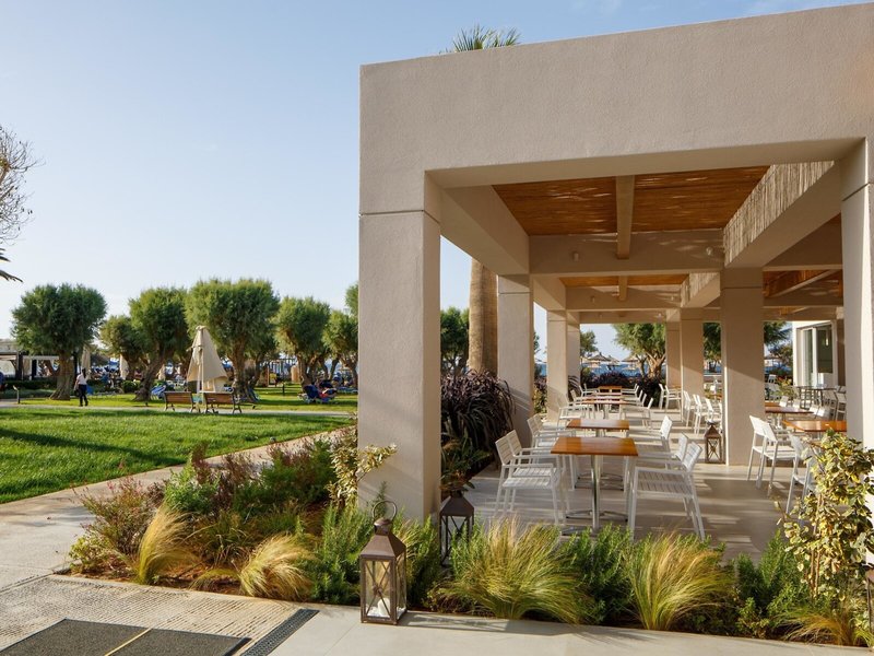 Anissa Beach & Village 31