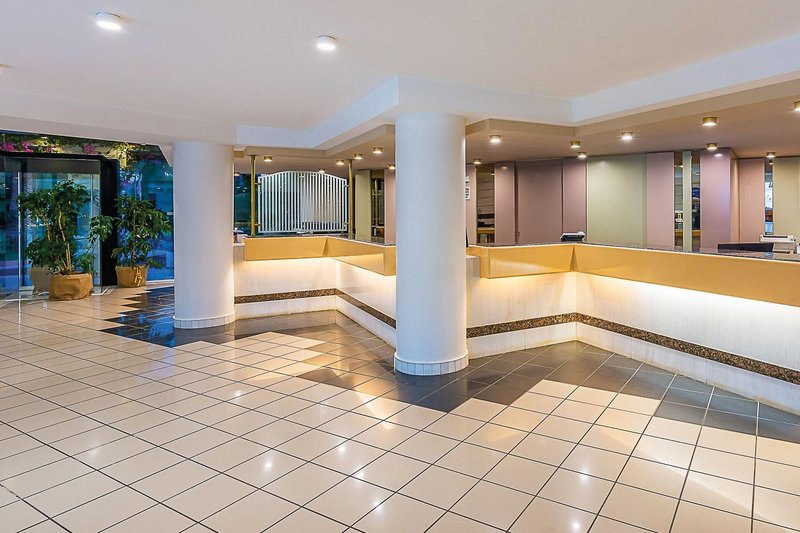 Anissa Beach & Village 12