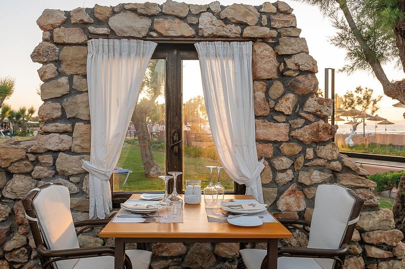 Anissa Beach & Village 22