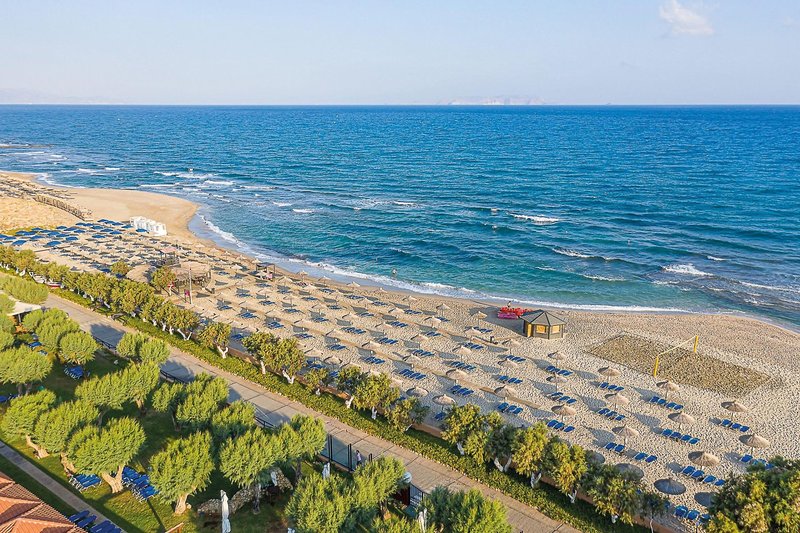 Anissa Beach & Village 29