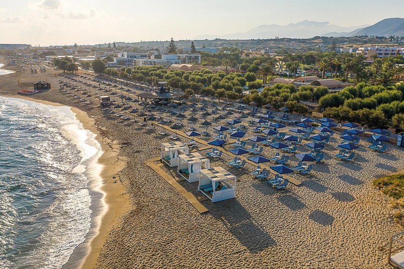 Anissa Beach & Village 30