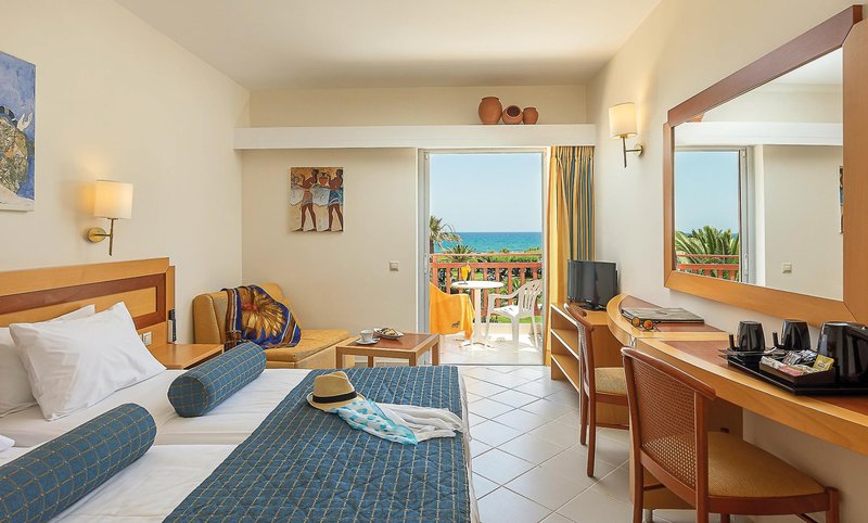 Anissa Beach & Village 32