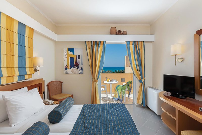Anissa Beach & Village 34