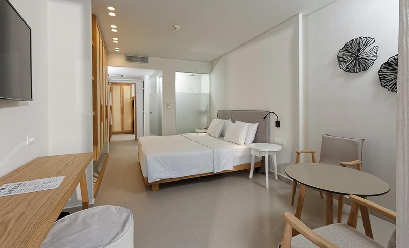 Anissa Beach & Village 35